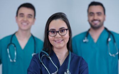 Crea la mejor hoja de vida para pasar a la residencia médica con estos tips